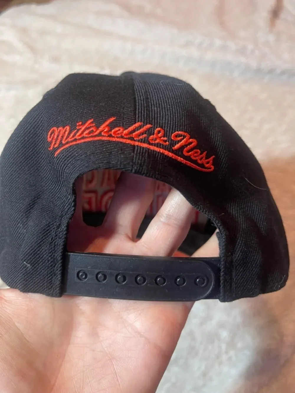 Oklahoma City Thunder Black & Red Embroidered Cap